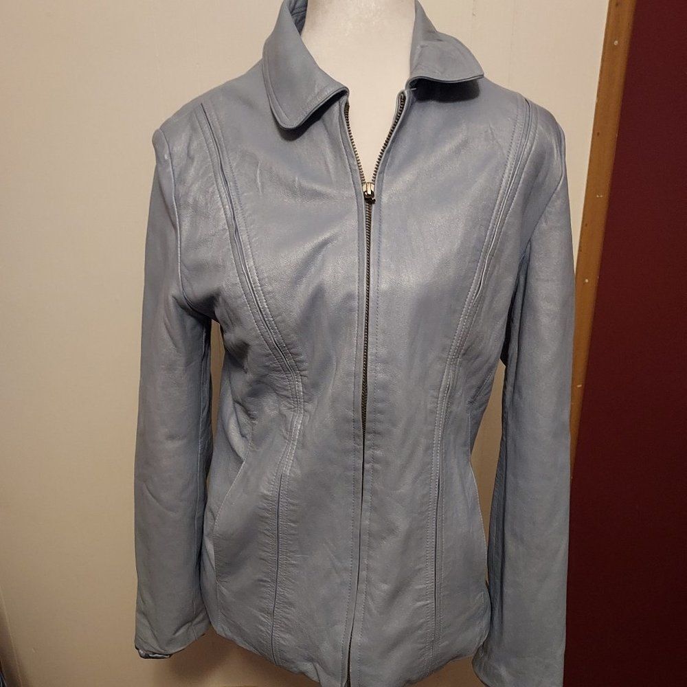 Bernardo collections M pit to pit 17 inch length 23 inch   EX COND